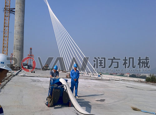 路面抛丸机在福建夏漳高速施工